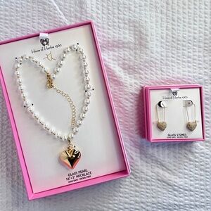 House of Harlow 1960 Pearl Heart Necklace + Earrings Set